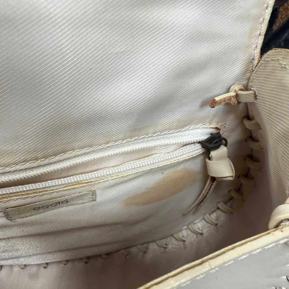 Ecote White BraidedLeather Round Crossbody Western Bag - Picture 13 of 14
